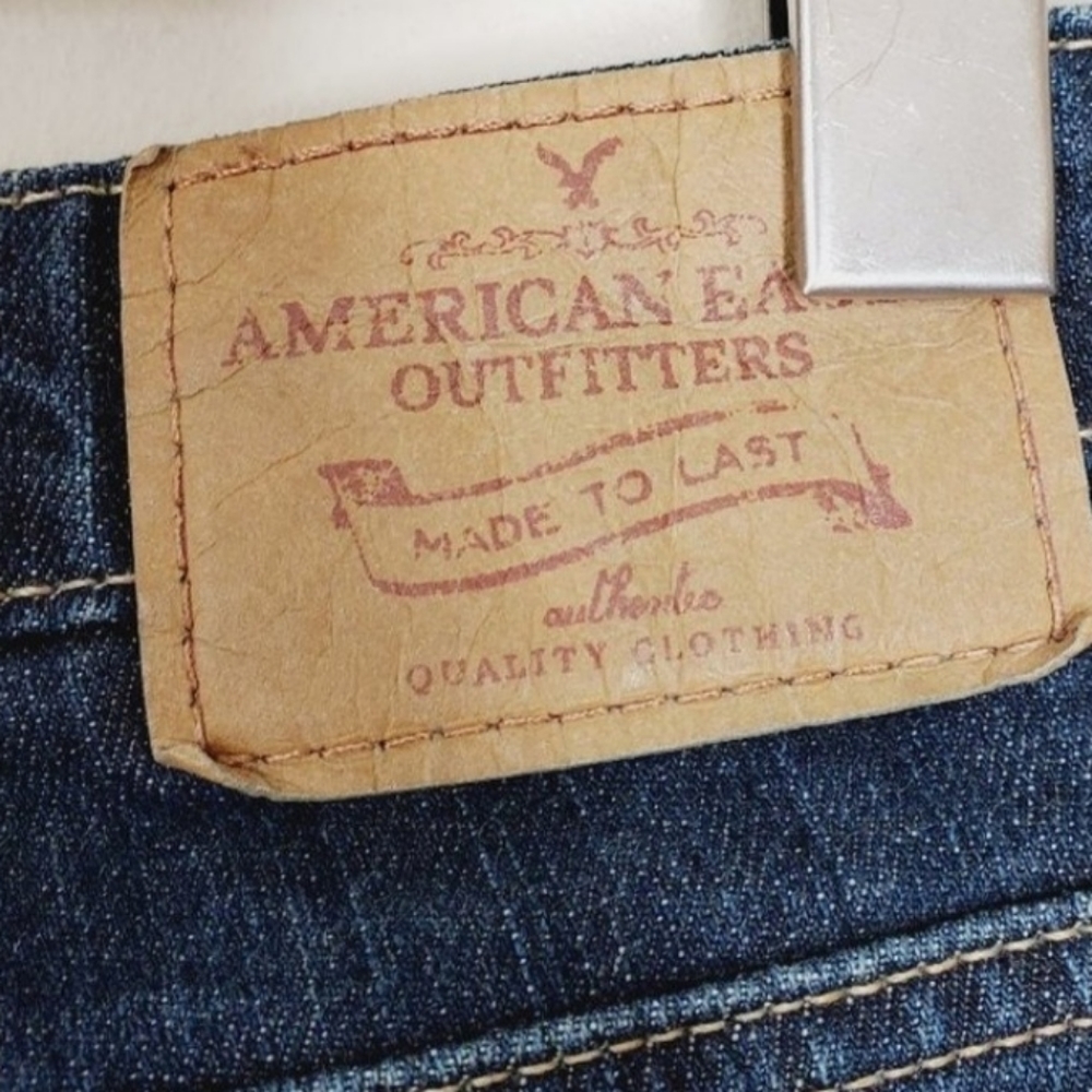 🟣American Eagle Jeans Women’s Straight 77 Size 6 - Picture 6 of 9